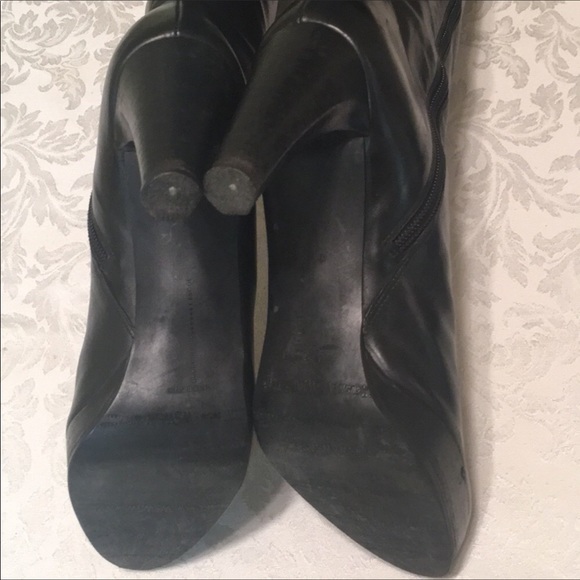 Stuart Weitzman Genuine Leather Tall Boots - Picture 8 of 10